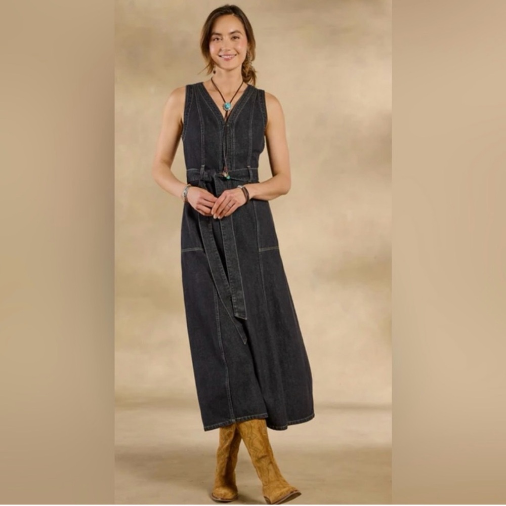 Sundance Poppy Denim Midi Dress in Black